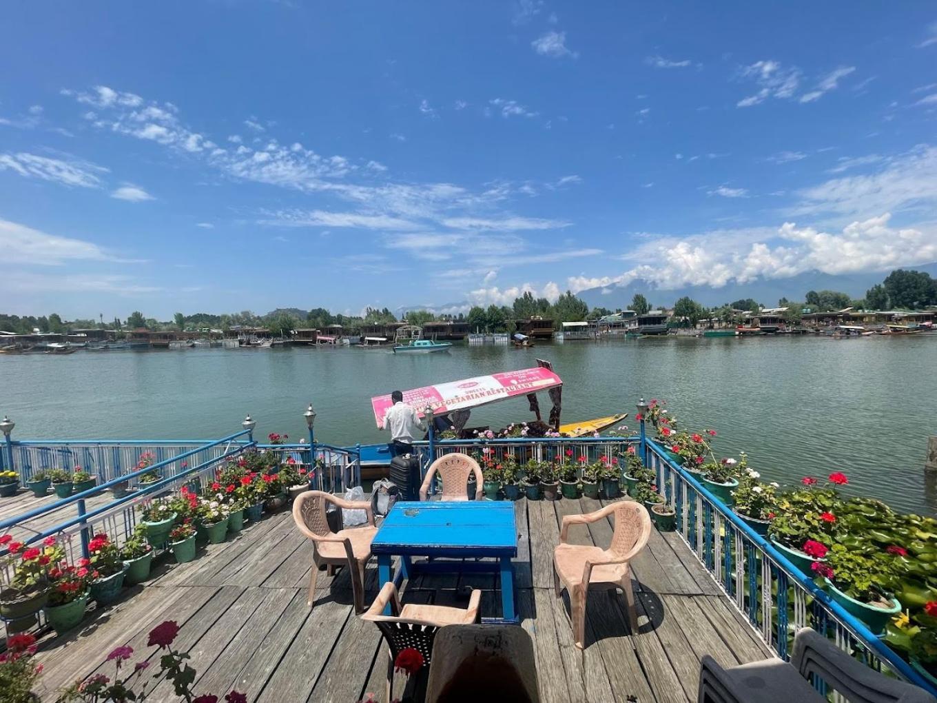 Mossess Group Of Houseboats Hotel Srinagar  Luaran gambar